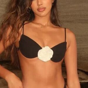 White Fox Boutique Cesenatico bikini top